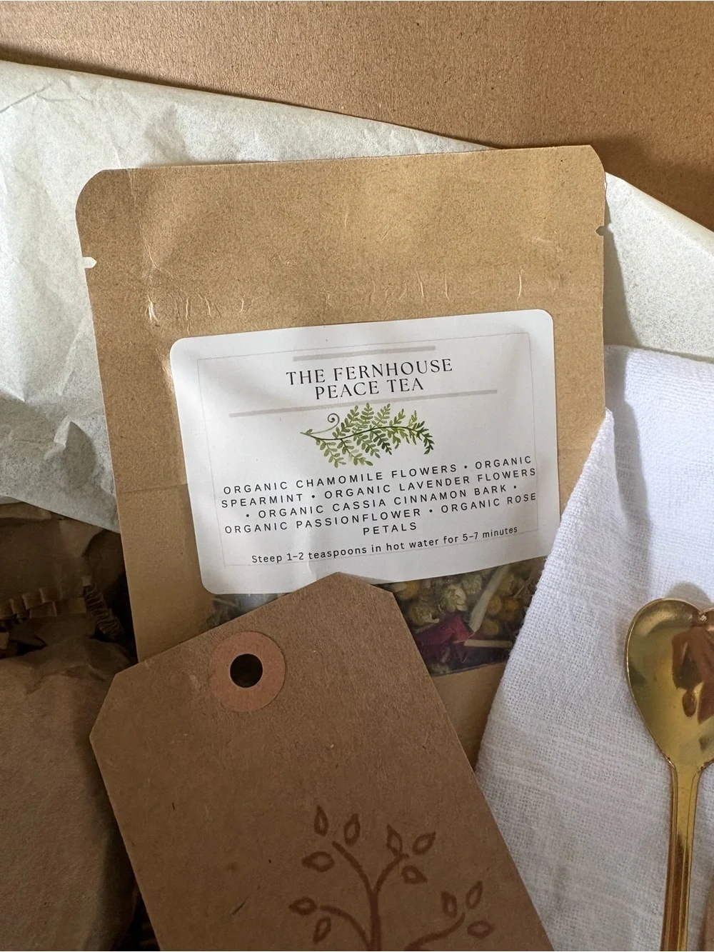 Cozy tea gift box| vintage cup + loose leaf tea| self care bundle